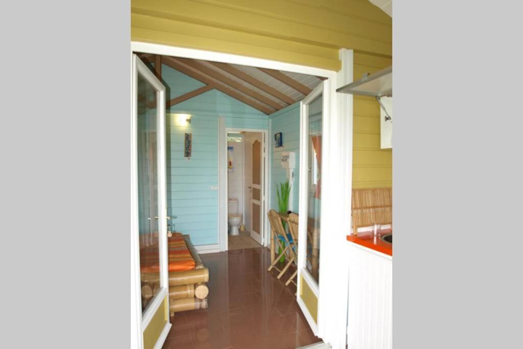 Residence Coco D'Iles, Gite Ti Bambou Terre-de-Bas Eksteriør billede